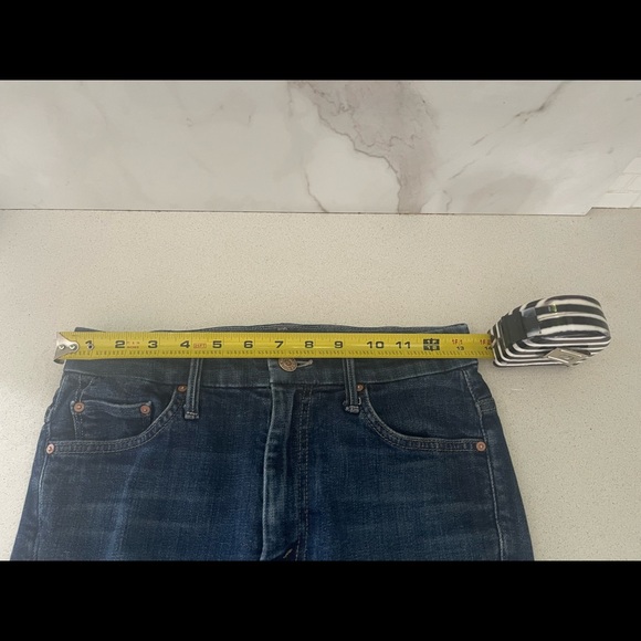 MOTHER Looker Clean Sweep High Waisted Jeans - Picture 10 of 12